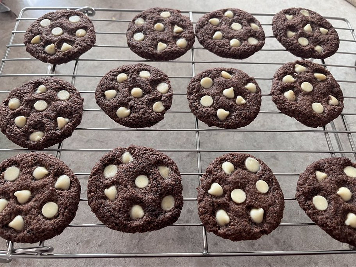 Keto Peppermint Mocha Cookies with Peppermint Chocolate Chips / Chocolate Peppermint Cookies * Diabetic Friendly & Gluten Free * 0 Net Carbs