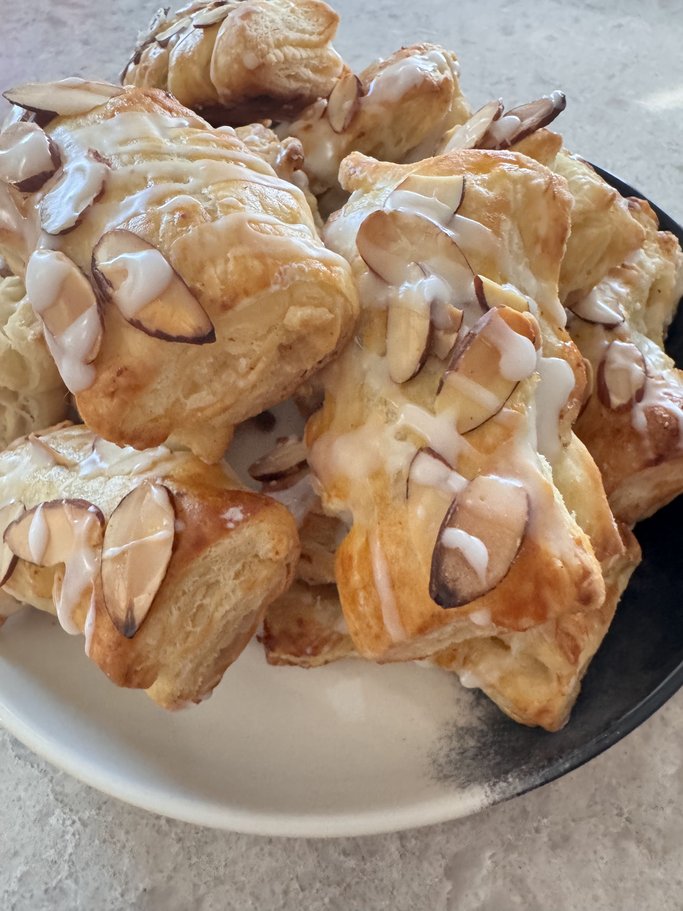 Almond Bear Claws * Bear Claw Pastries with Almond Filling * Organic Ingredients