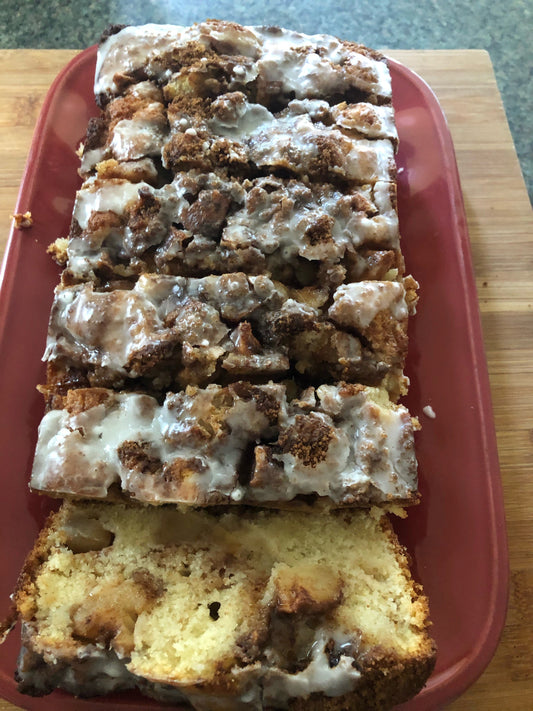 Homemade Cinnamon Apple Fritter Bread