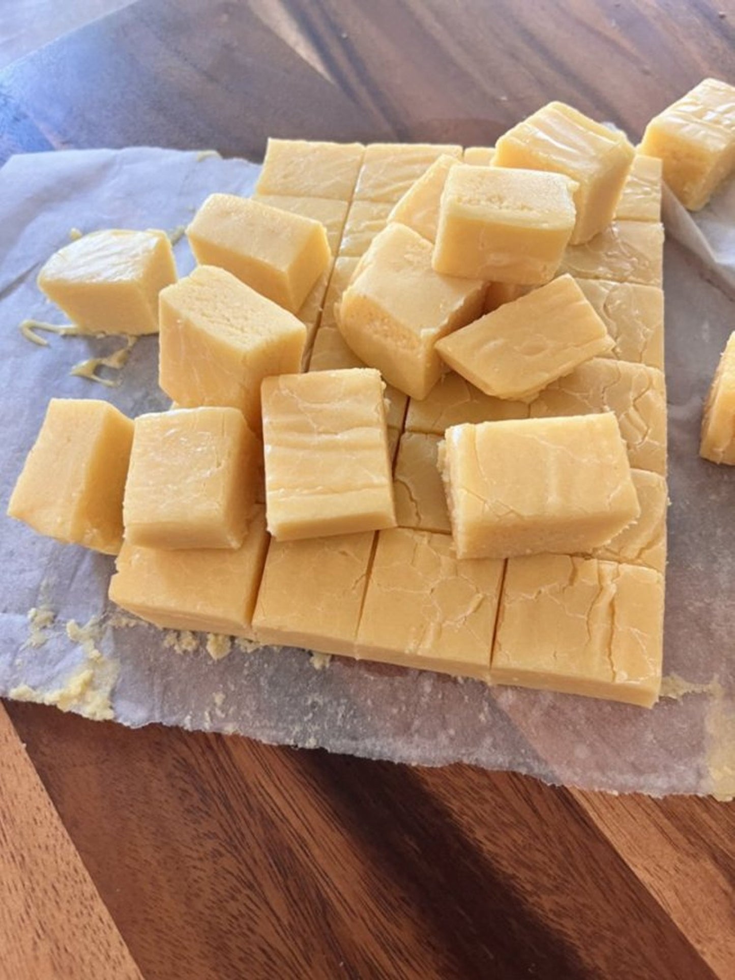 Lucious Lemony Fudge * Creamy Lemon Fudge