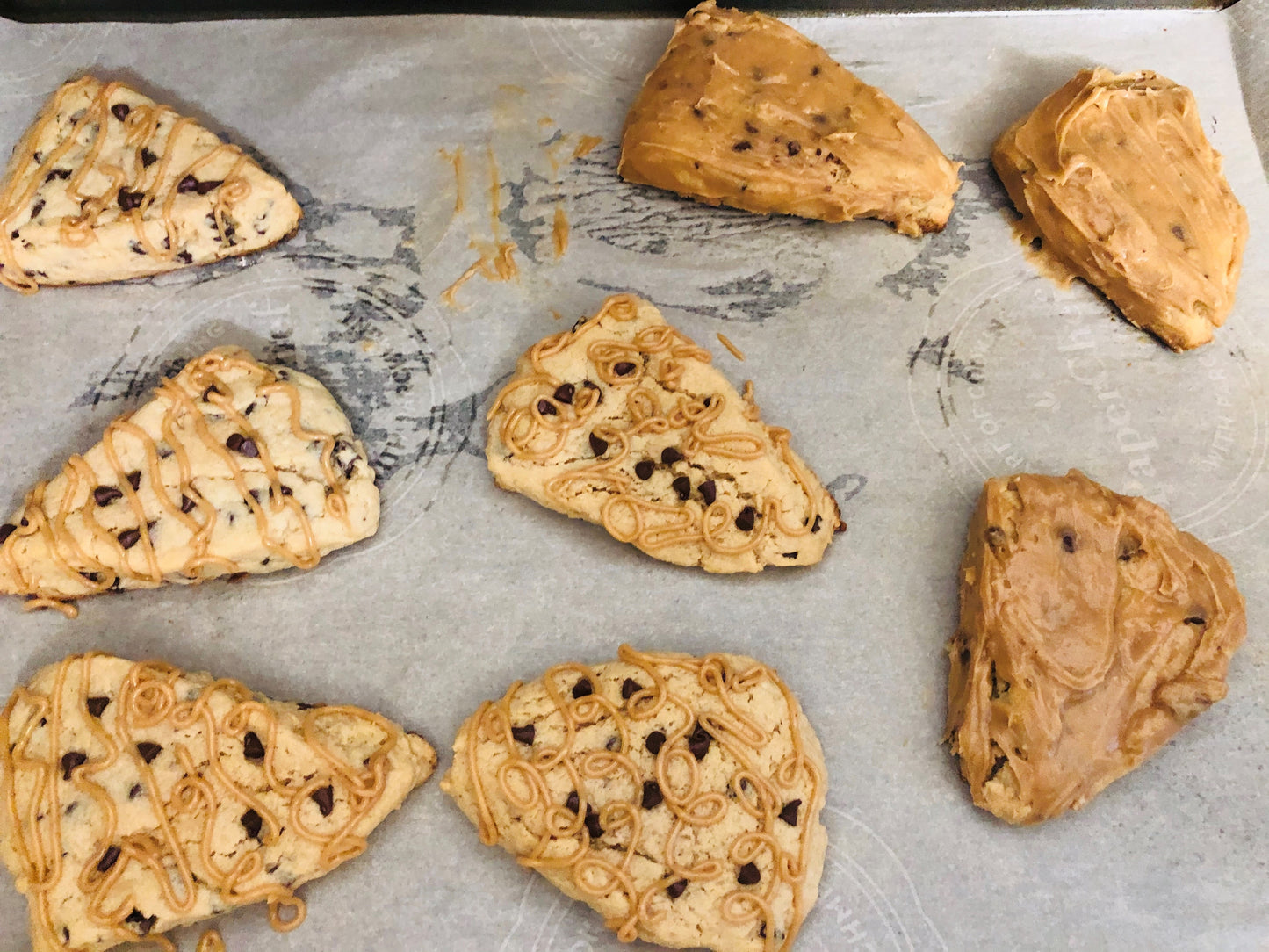 Heavenly Delicious Peanut Butter Chocolate Chip Scones with Peanut Butter Glaze