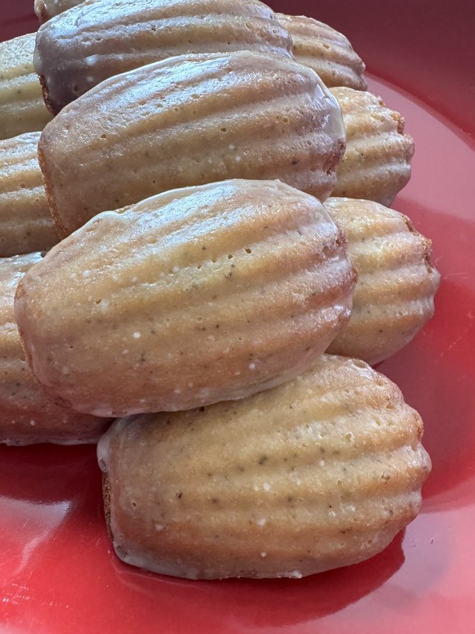 Irish Tea Madeleines * Wonderful St. Patrick's Day Treat