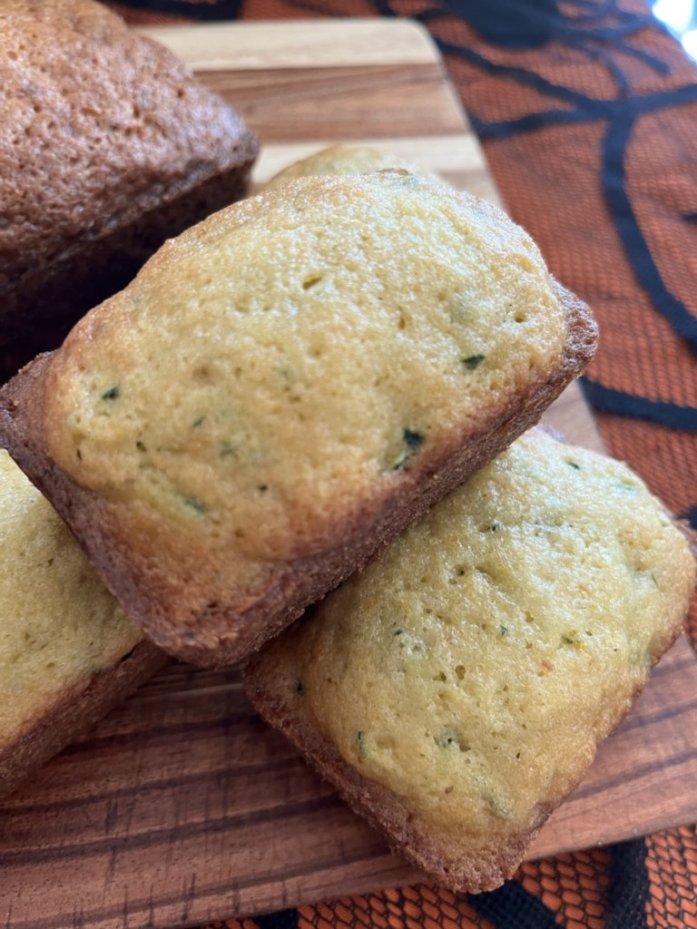 Homemade Zucchini Cranberry Bread