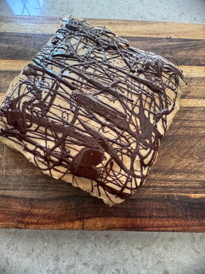 Cappuccino Brownies  * Delicious Espresso Infused Brownies with a Cappuccino Frosting & Chocolate Drizzle Topping