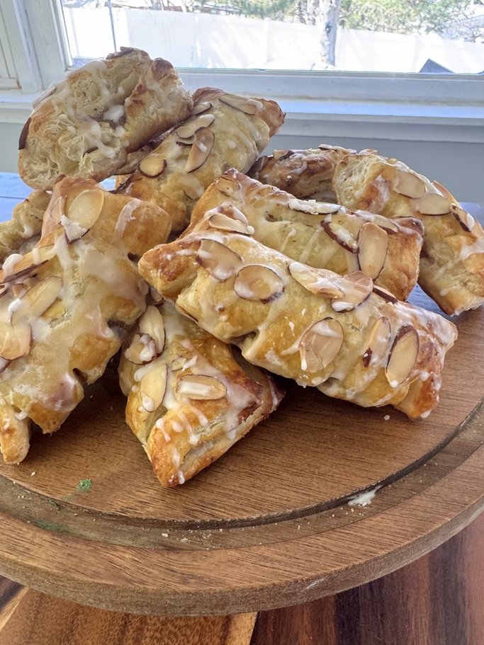 Almond Bear Claws * Bear Claw Pastries with Almond Filling * Organic Ingredients