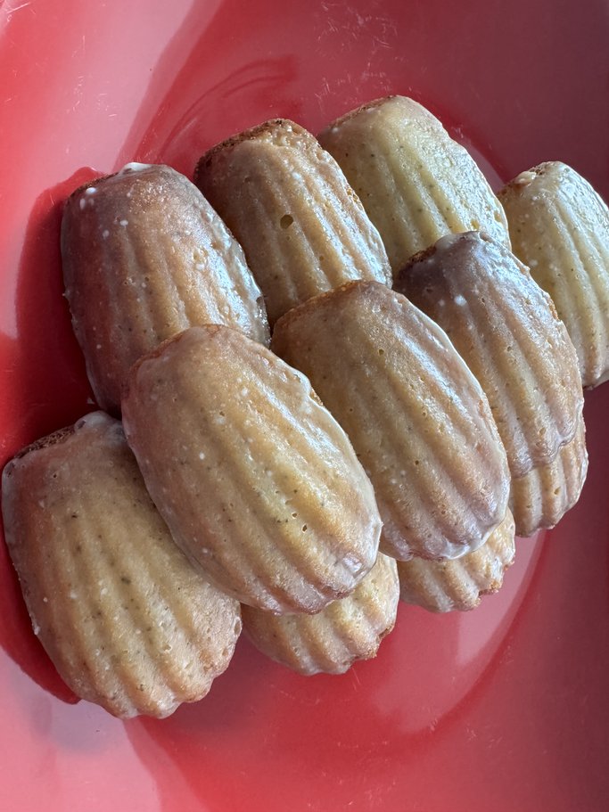 Irish Tea Madeleines * Wonderful St. Patrick's Day Treat