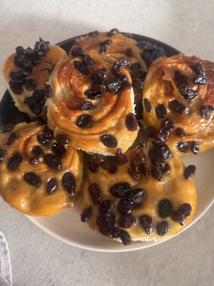 Caramel Covered Sticky Buns with Plump Raisins or Cranberries  * Philadelphia Sticky Buns